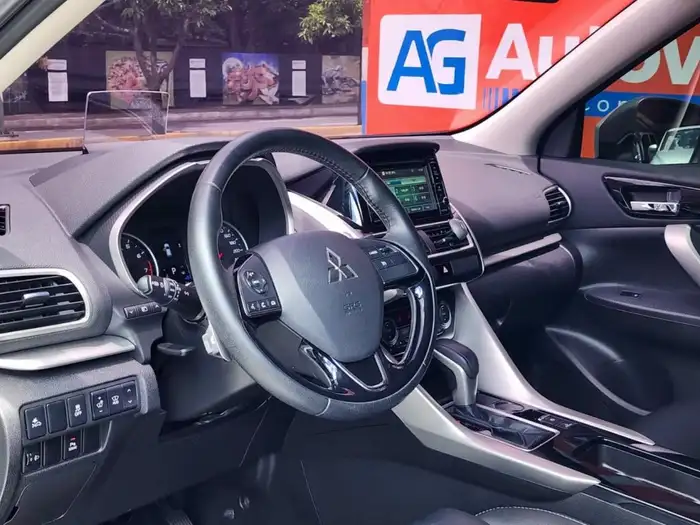 2020 Mitsubishi ECLIPSE CROSS DE AGENCIA — 7
