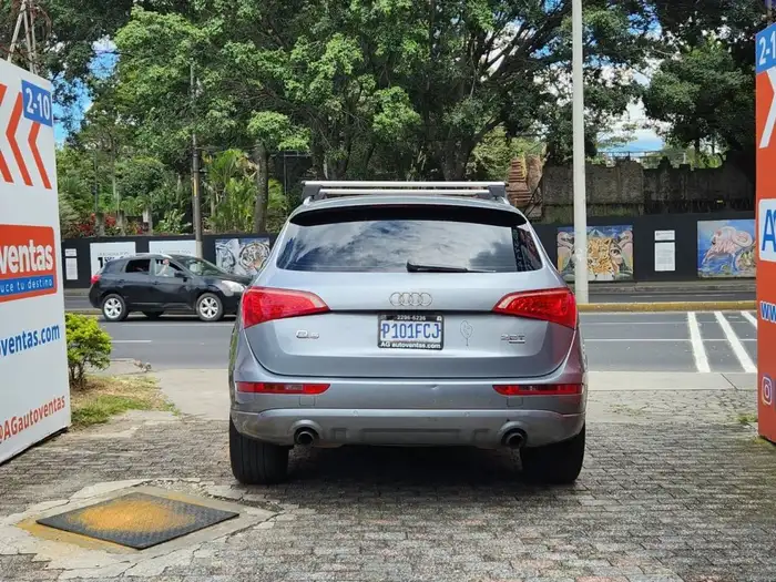 2012 Audi Q5 DE AGENCIA QUATTRO — 5