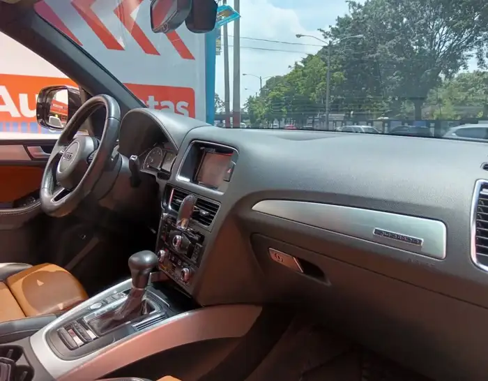 2015 Audi Q5 DE AGENCIA QUATTRO S-LINE — 9