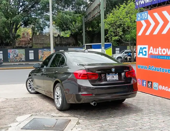 2016 BMW 320i XDRIVE — 6