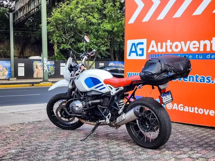 2018 BMW R NINE T URBAN GS — 6