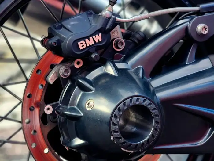 2018 BMW R NINE T URBAN GS — 9