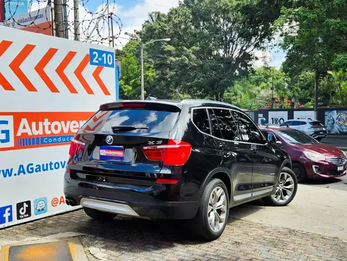 2017 BMW X3 SDRIVE 28i — 4