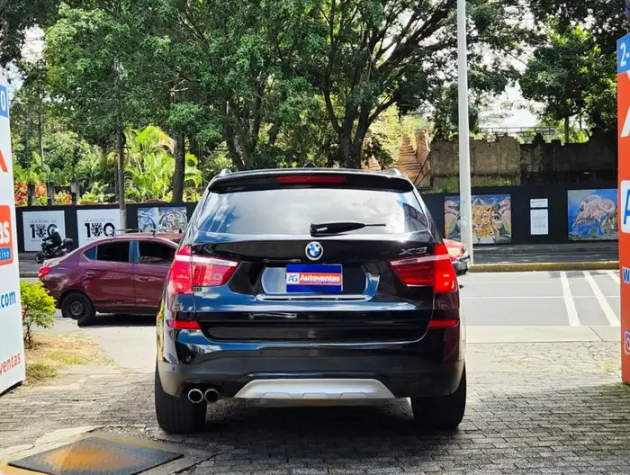 2017 BMW X3 SDRIVE 28i — 5