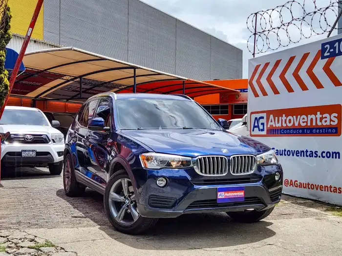 2017 BMW X3 SDRIVE 28i — 3