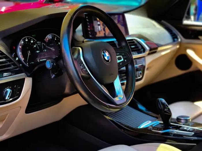 2019 BMW X3 SDRIVE 30i — 7