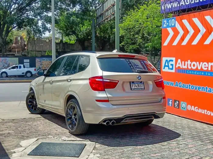 2017 BMW X3 XDRIVE 28i — 5