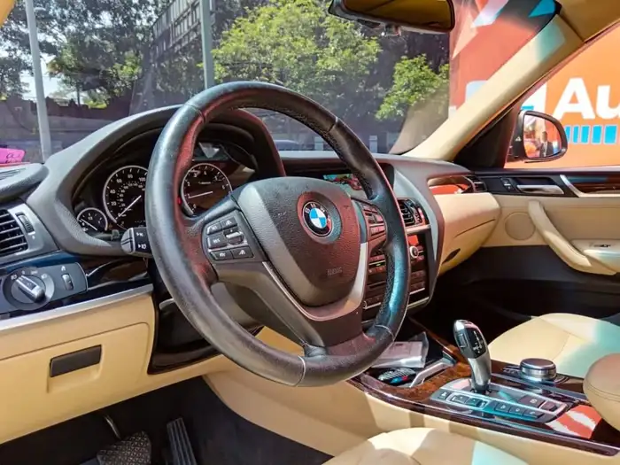 2017 BMW X3 XDRIVE 28i — 6