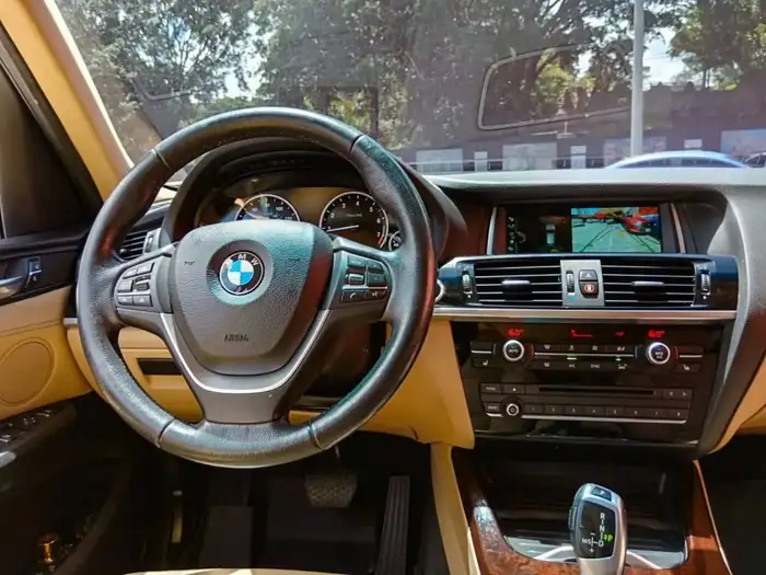 2017 BMW X3 XDRIVE 28i — 9