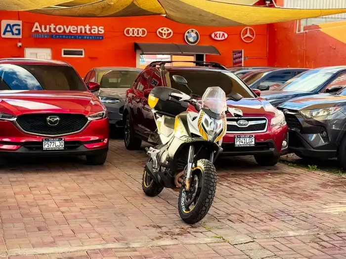 2018 CF Moto MOTO 650 MT DE AGENCIA — 2