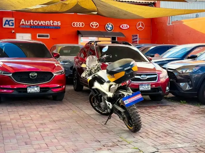 2018 CF Moto MOTO 650 MT DE AGENCIA — 4