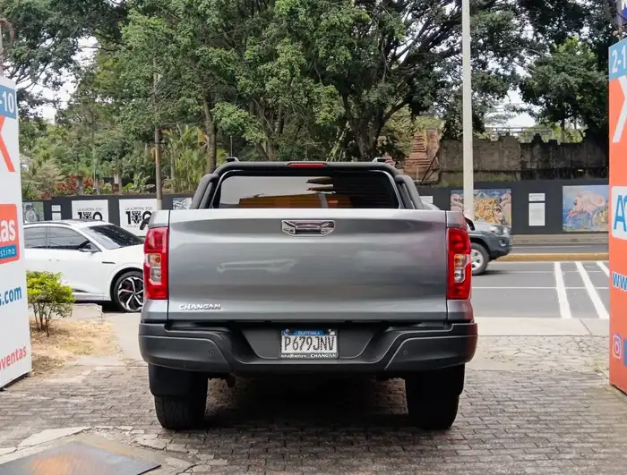 2022 Changan HUNTER MECÁNICO 4X4 DE AGENCIA — 5