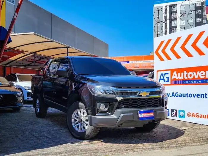 2023 Chevrolet COLORADO LT DE AGENCIA — 3