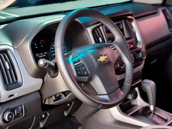2023 Chevrolet COLORADO LT DE AGENCIA — 7