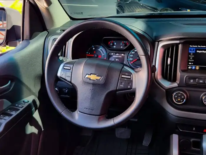 2023 Chevrolet COLORADO LT DE AGENCIA — 10