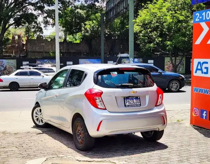 2020 Hyundai SPARK LT — 6