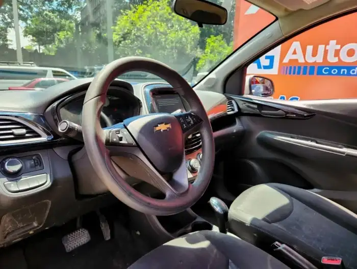 2020 Hyundai SPARK LT — 7