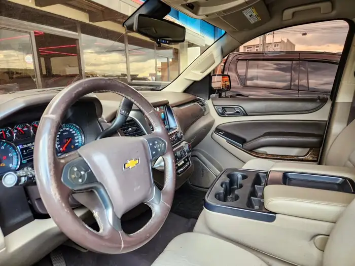 2017 Chevrolet SUBURBAN LS 2WD — 7