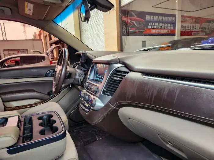2017 Chevrolet SUBURBAN LS 2WD — 9