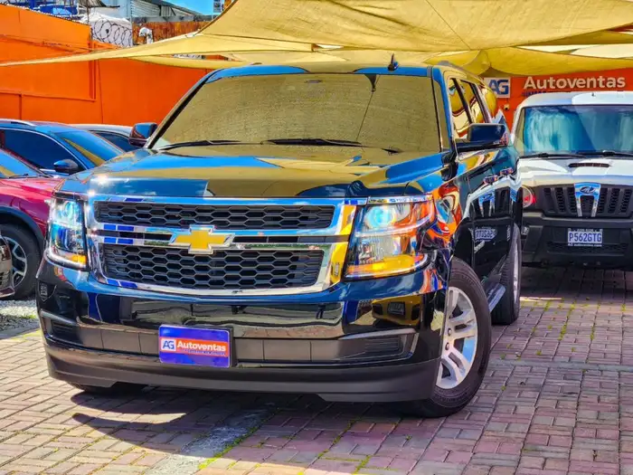 2018 Chevrolet SUBURBAN LT DE AGENCIA — 2