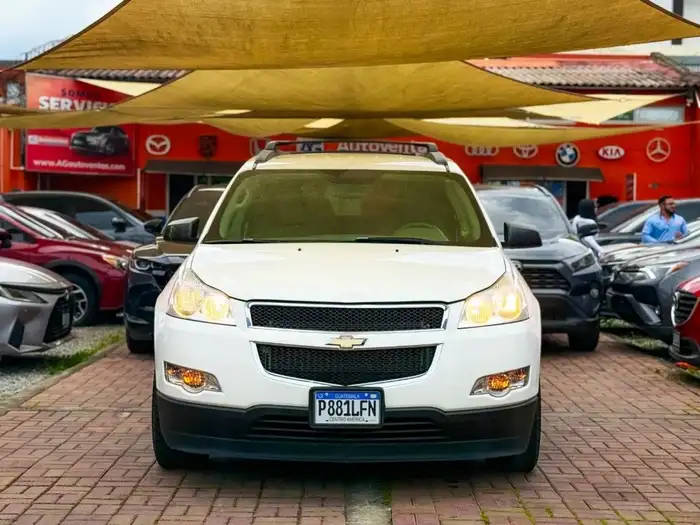 2012 Chevrolet TRAVERSE LS AWD — 1