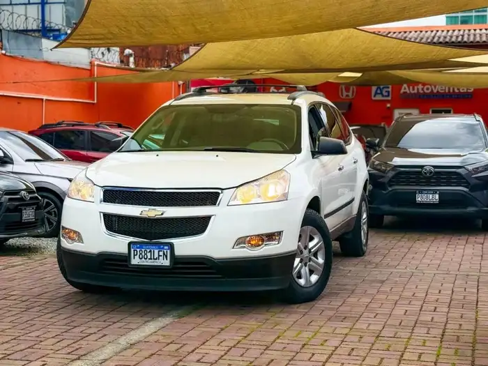 2012 Chevrolet TRAVERSE LS AWD — 3