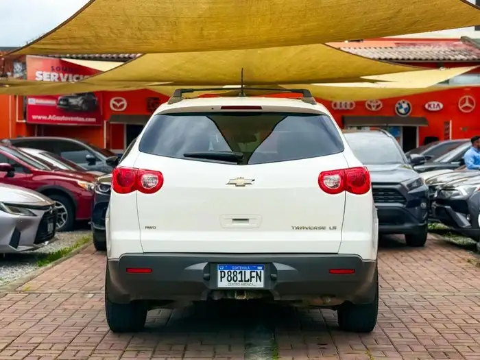 2012 Chevrolet TRAVERSE LS AWD — 5