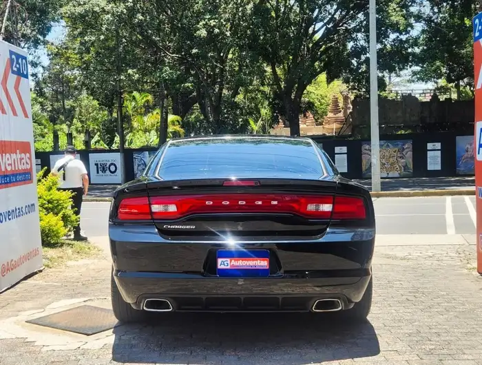 2014 Dodge CHARGER SE — 5