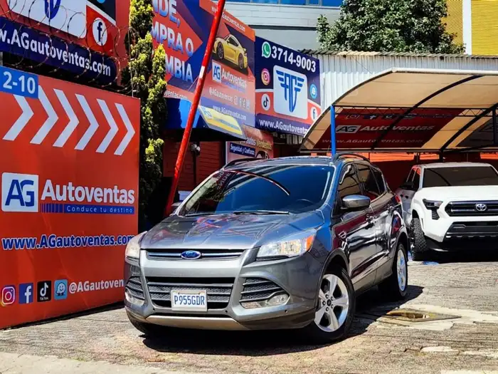 2014 Ford ESCAPE SE 4X2 — 1