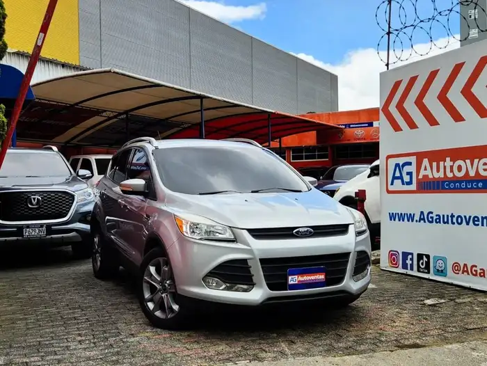 2014 Ford ESCAPE TITANIUM 4X2 — 3
