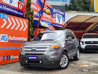 2011 Ford EXPLORER XLT DE AGENCIA
