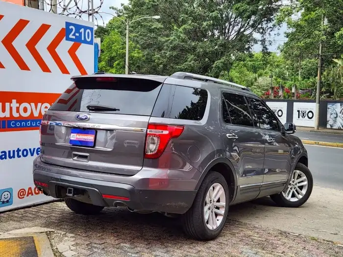 2011 Ford EXPLORER XLT DE AGENCIA — 4