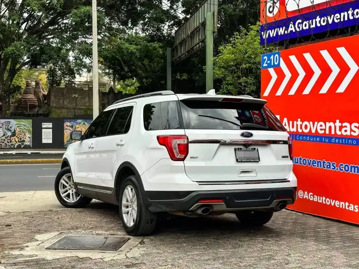 2018 Ford EXPLORER XLT DE AGENCIA — 6