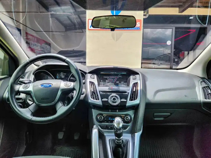 2014 Ford FOCUS TITANIUM — 8