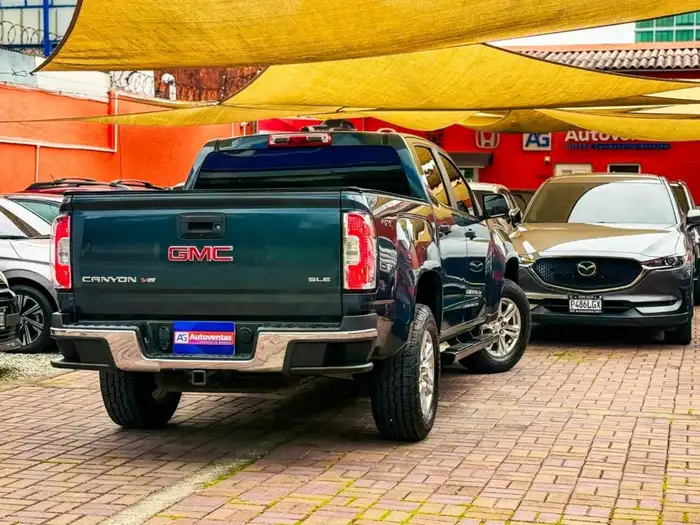 2019 GMC CANYON CREW CAB SLE 4X4 — 6