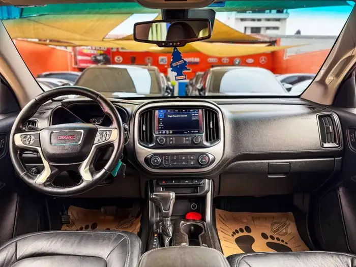 2019 GMC CANYON CREW CAB SLE 4X4 — 8