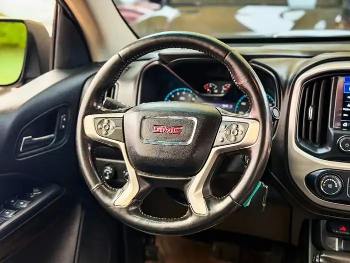 2019 GMC CANYON CREW CAB SLE 4X4 — 10