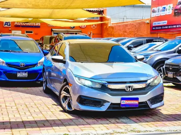 2018 Honda CIVIC LX — 2