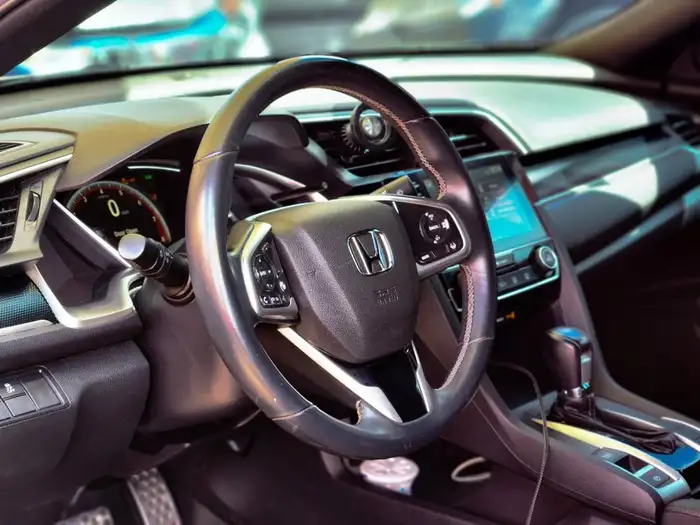 2019 Honda CIVIC SPORT — 7