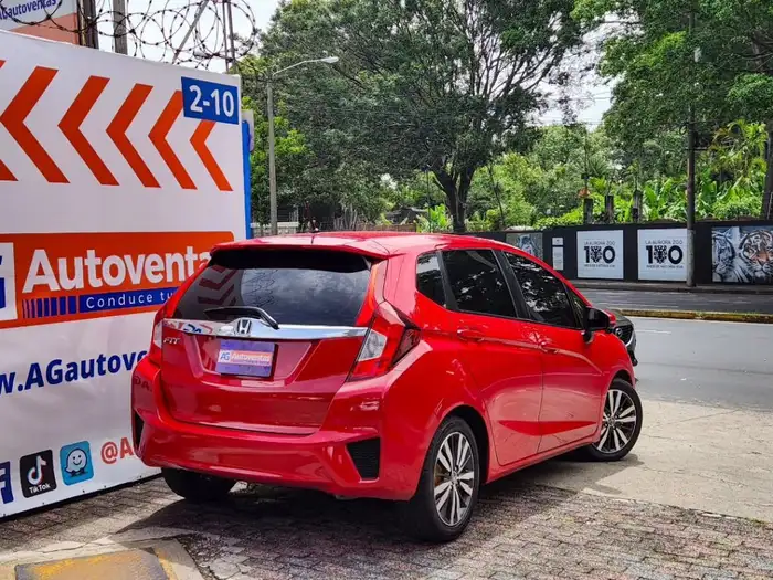2015 Honda FIT EX — 4