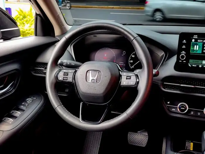 2024 Honda HR-V EXL — 10