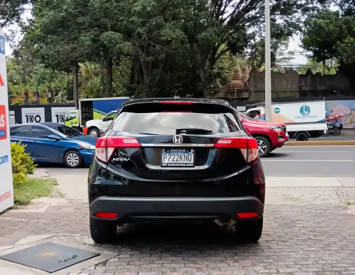 2021 Honda HR-V LX 2WD — 5