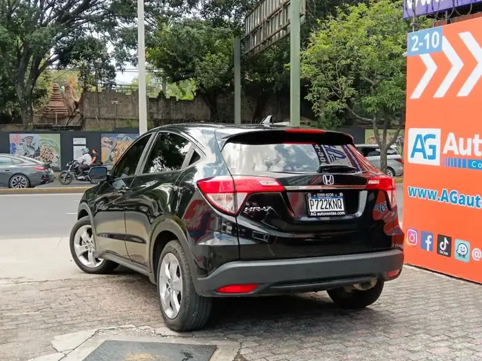 2021 Honda HR-V LX 2WD — 6