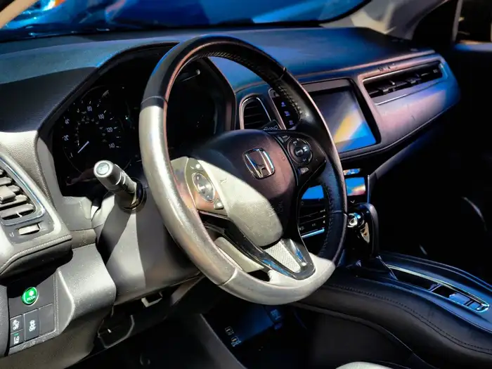 2019 Honda HRV EX-L 2WD — 7
