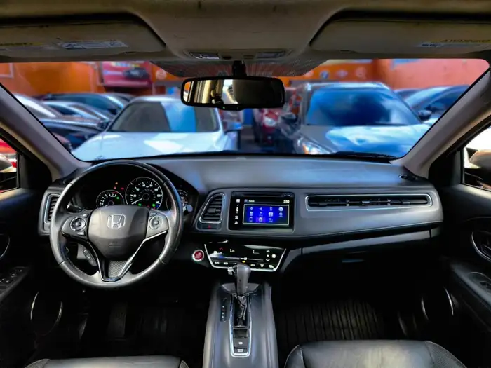 2017 Honda HRV EX-L — 8