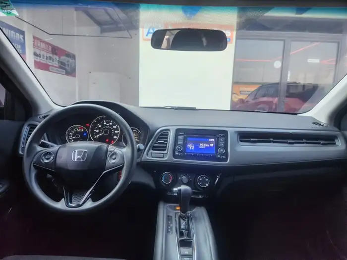 2017 Honda HRV LX AWD — 8