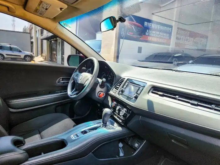 2017 Honda HRV LX AWD — 9