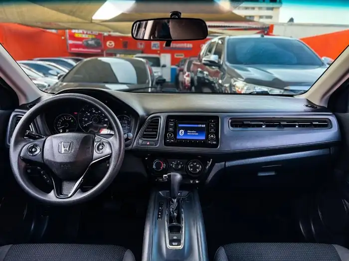 2020 Honda HRV LX AWD — 8