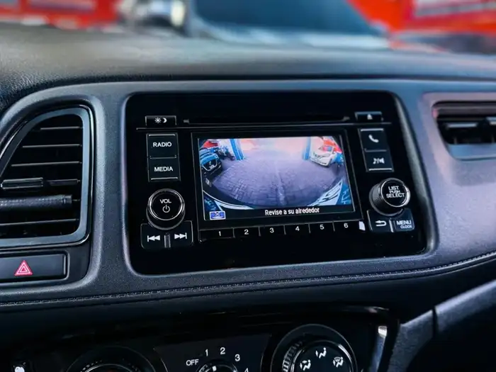 2020 Honda HRV LX AWD — 10