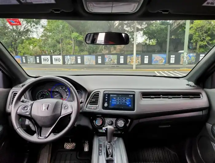 2022 Honda HRV SPORT AWD — 8